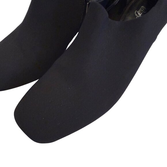 9 N Donald Pliner Chelsie Black Pump Booties Shoes Mirror Block Heel - Picture 3 of 12